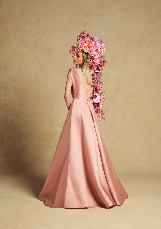 '装飾する自由' ウェディングドレス:リーム アクラ(Reem Acra)