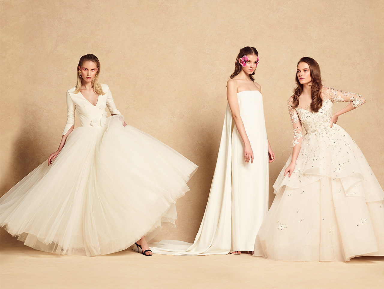 ウェディングドレス:ヴィクター&ロルフ マリアージュ(VIKTOR&ROLF MARIAGE)・キャロリーナ へレラ(CAROLINA HERRERA )モニーク ルイリエ(Monique Lhuillier)