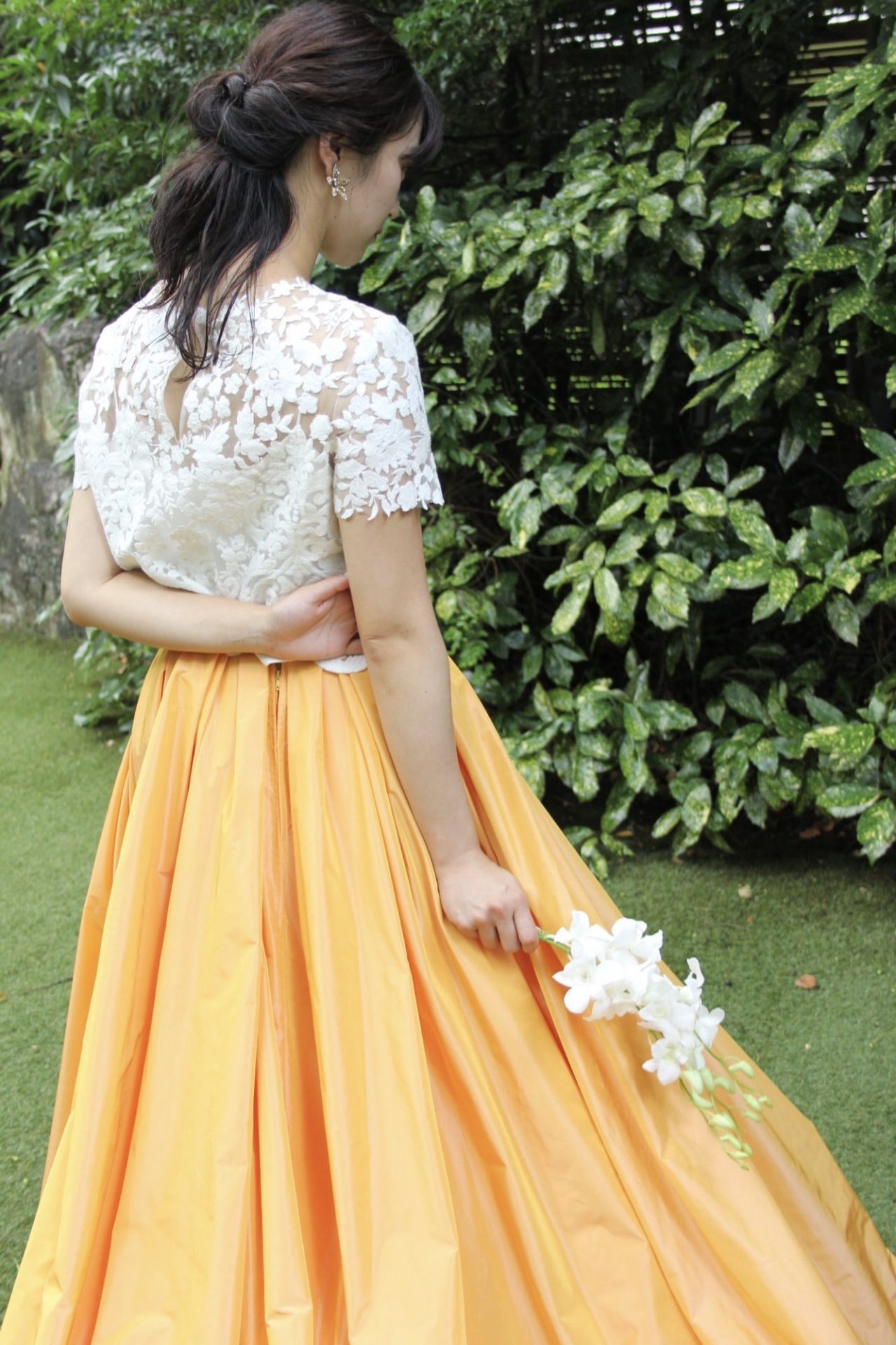 ザナンザンハウスにオススメのオレンジのカラードレスのご紹介