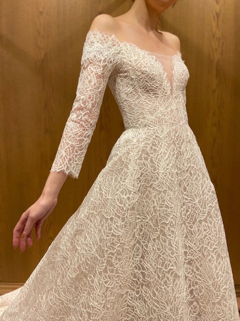 モニークルイリエMoniqueLhuillierばら総刺繍レースドレスワンピース ML Monique Lhuillier モニークルイリエ レースワンピース