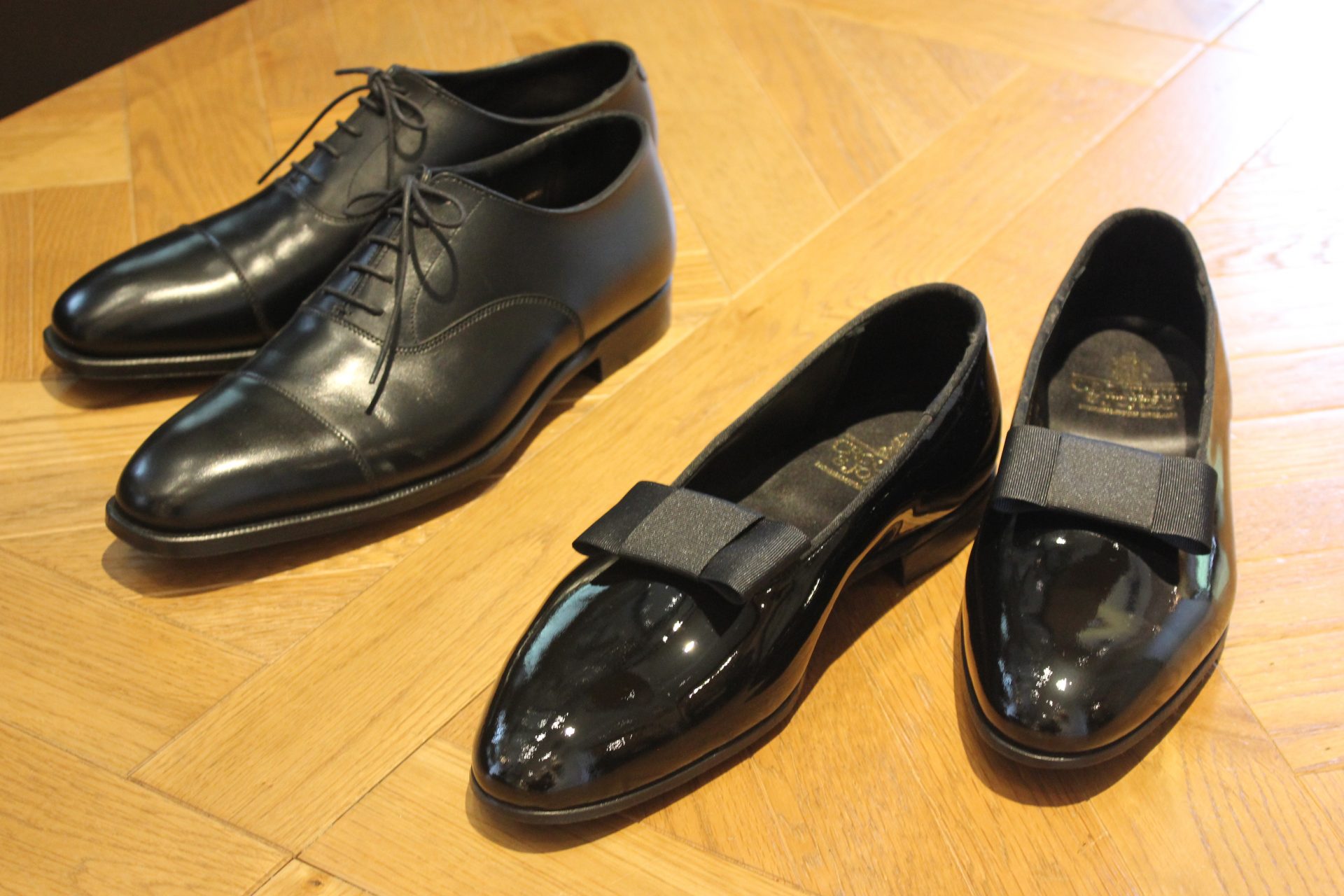 Crockett&Jones オペラパンプス