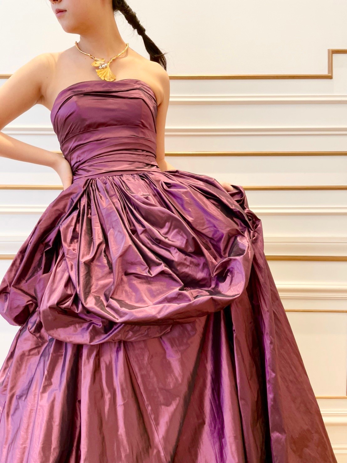 THE TREAT DRESSING名古屋店でお取り扱いしているお色直しや前撮りにおすすめのパープルのカラードレス
