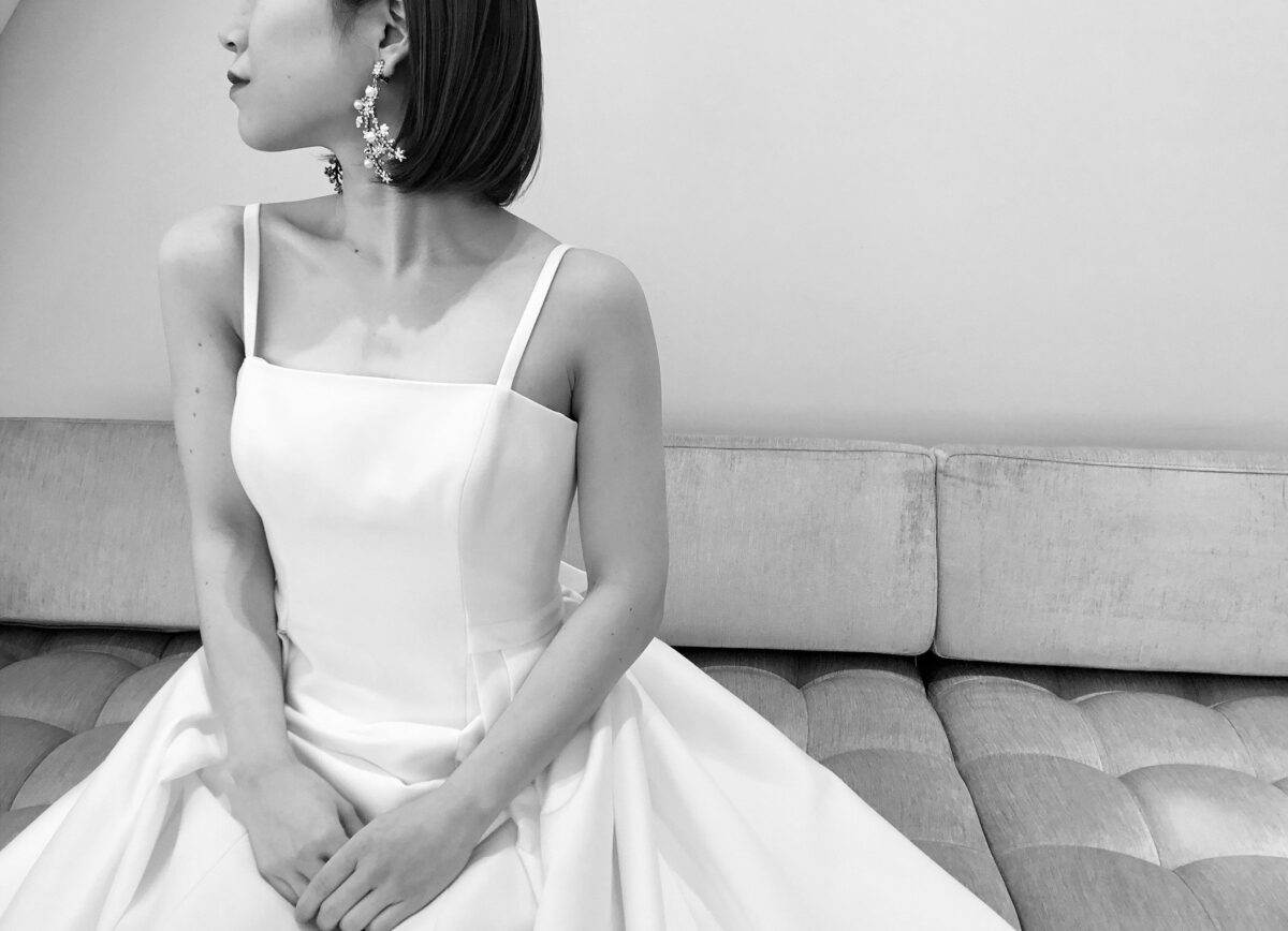 キャロリーナへレラのレンタルウェディングドレスは横浜みなとみらいの結婚式や披露宴にぴったり