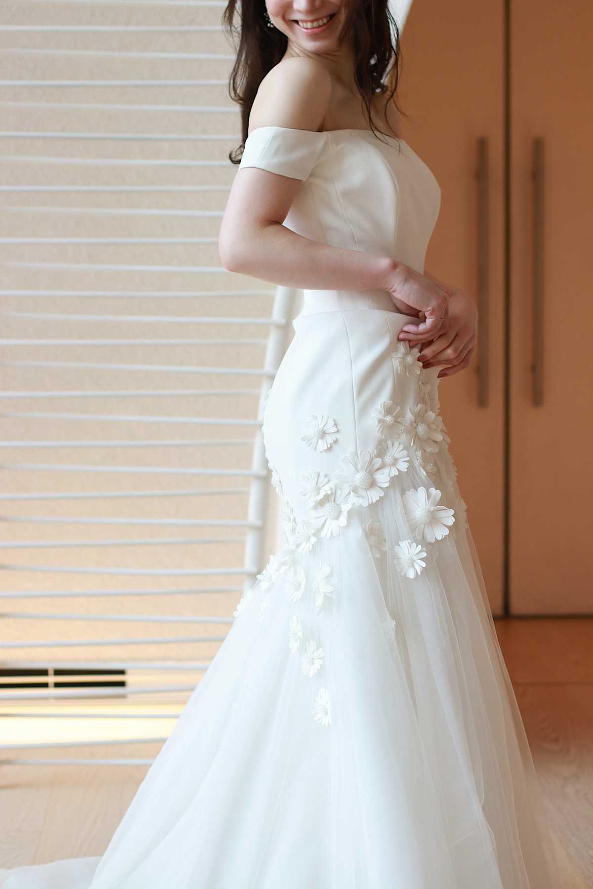 心を和ませるようなパレスホテル東京のチャペルで、等身大の花嫁姿を写真に残してみては。