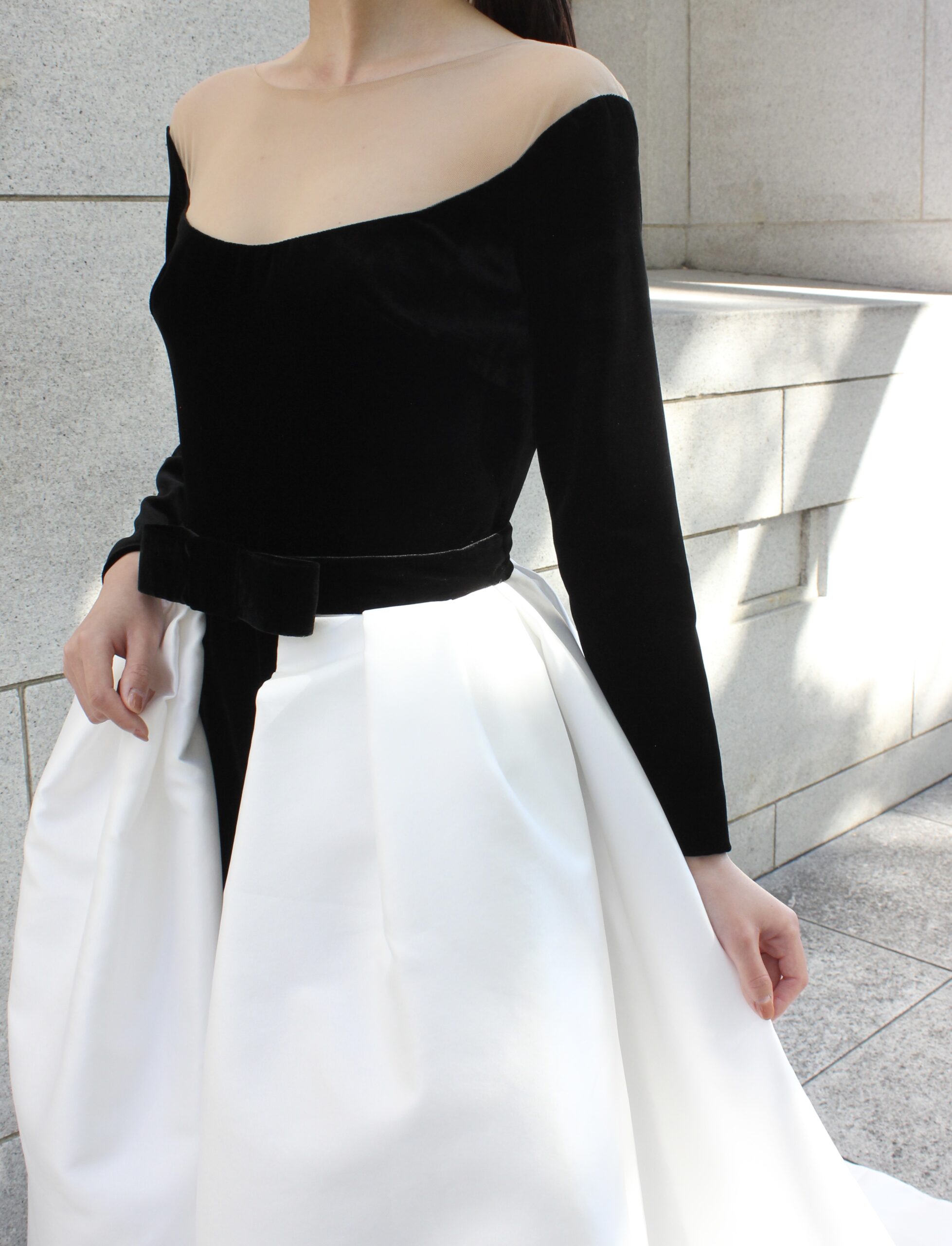 名古屋の結婚式会場 ホテル式にもおすすめなお色直しウエディングスタイル Aラインの黒色のカラードレス