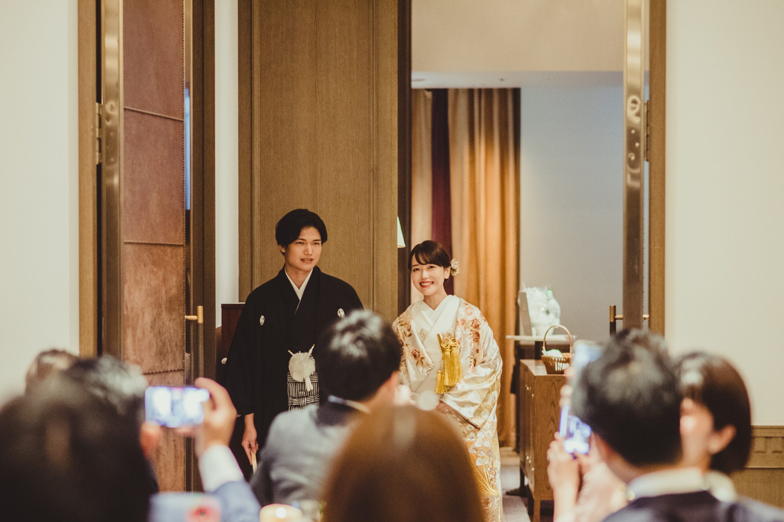赤坂プリンスクラシックハウスにてザトリートドレッシングオリジナルの色打掛で過ごす和モダンで上質な結婚式