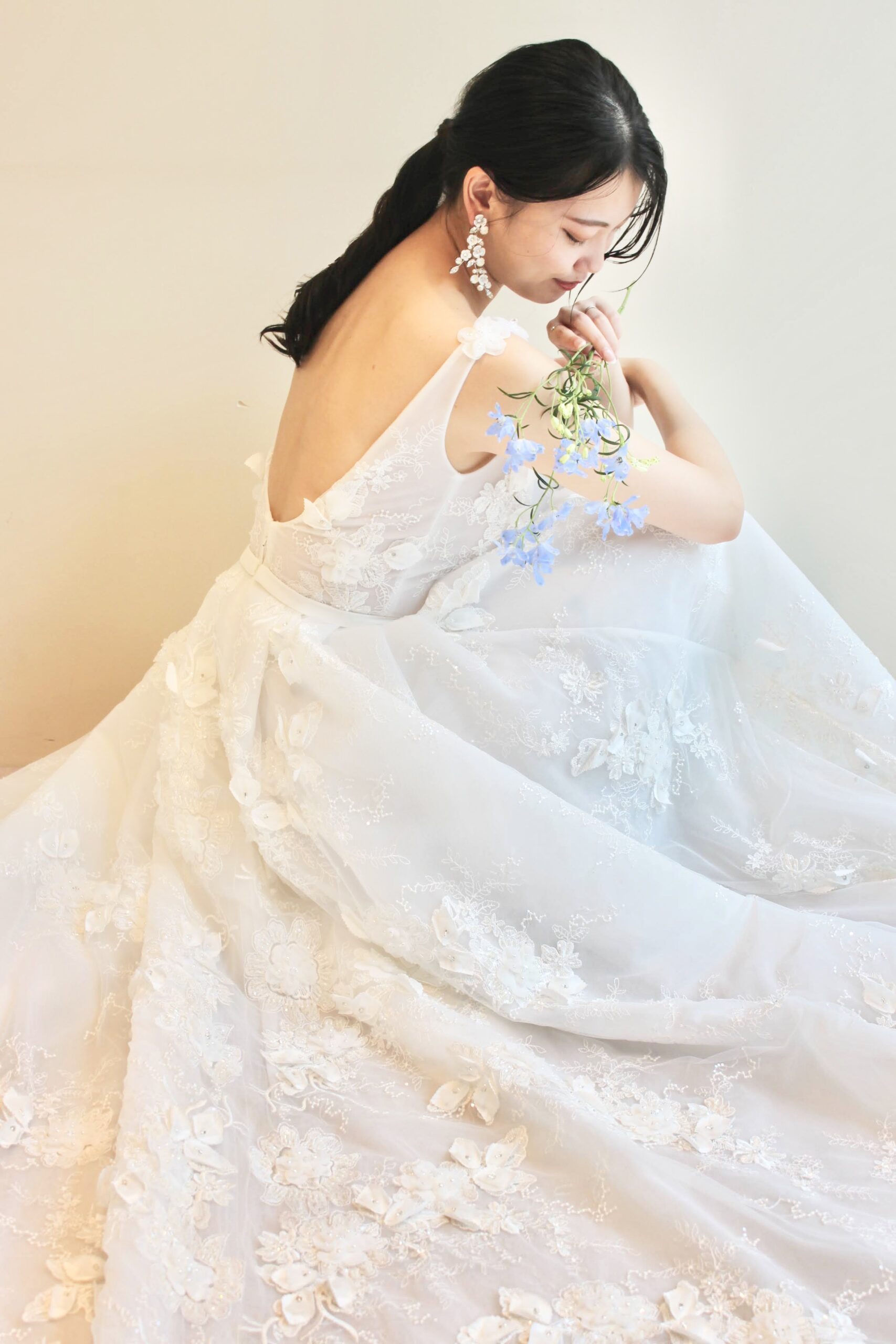 【新品】レア　デモデdemodee ウェディング　新郎新婦 刺繍レースがシックで華やかなBlackドレス（RMD-012 Kaone Lee
