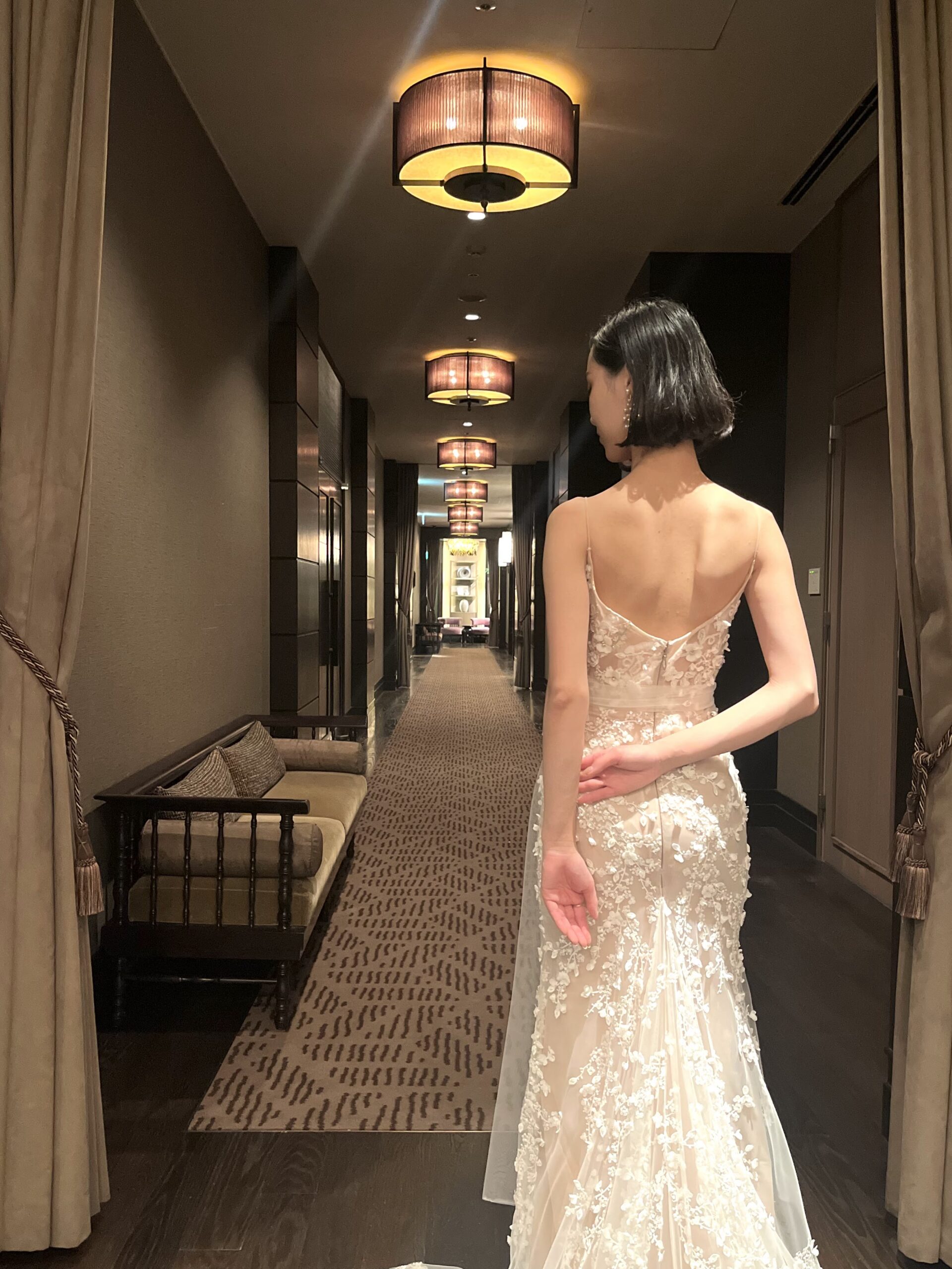 オリエンタルホテル神戸での上質でアットホームな大人ウェディングにおすすめのマーメイドラインのウェディングドレス