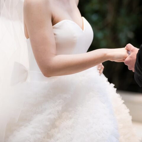 トリートドレッシング名古屋店がおすすめするヴィクターアンドロルフのインポートのプリンセスラインのウェディングドレスは名古屋の結婚式会場におすすめです