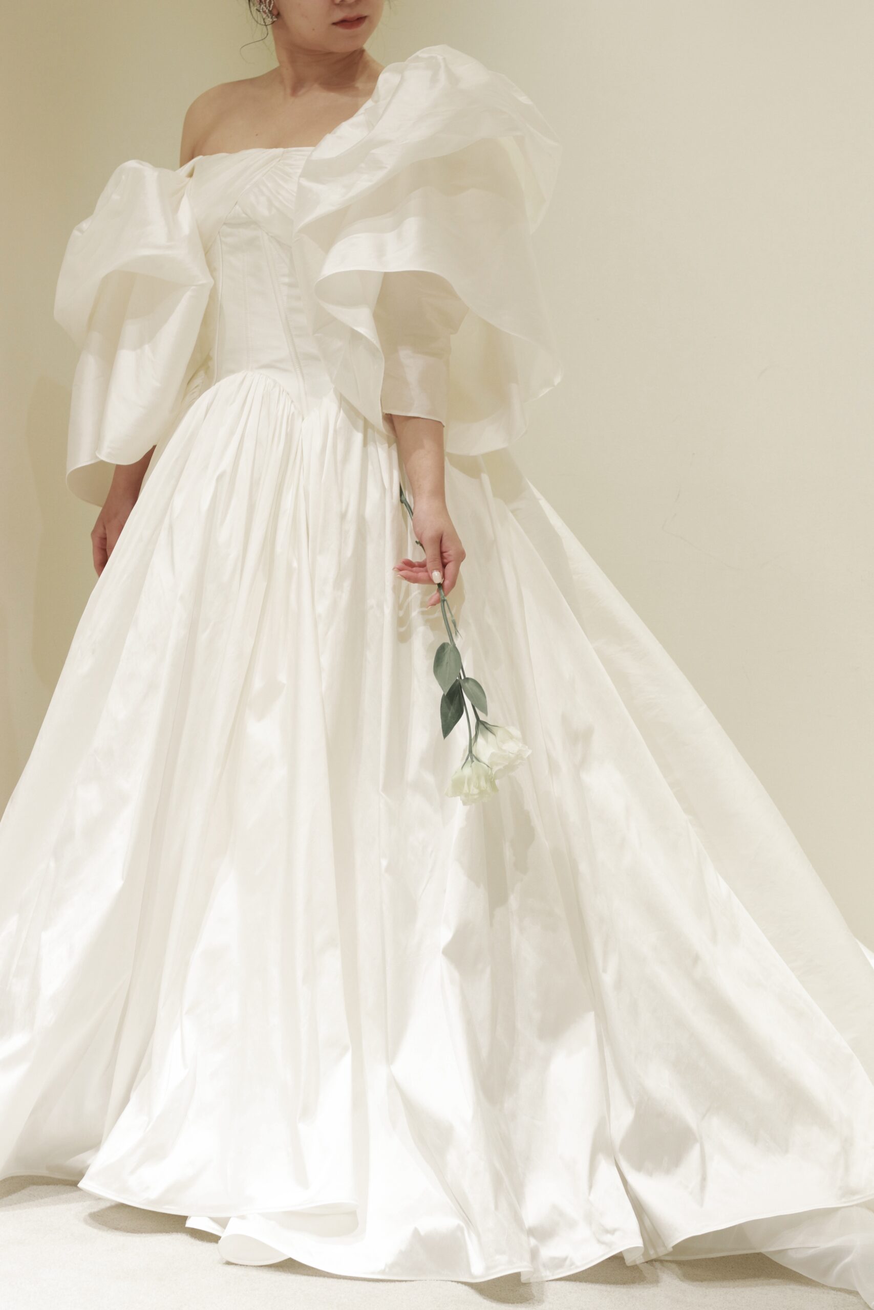 人気ショップザトリートドレッシングアディション店に新作で入荷した東京エリアの花嫁におすすめの新作ウェディングドレス