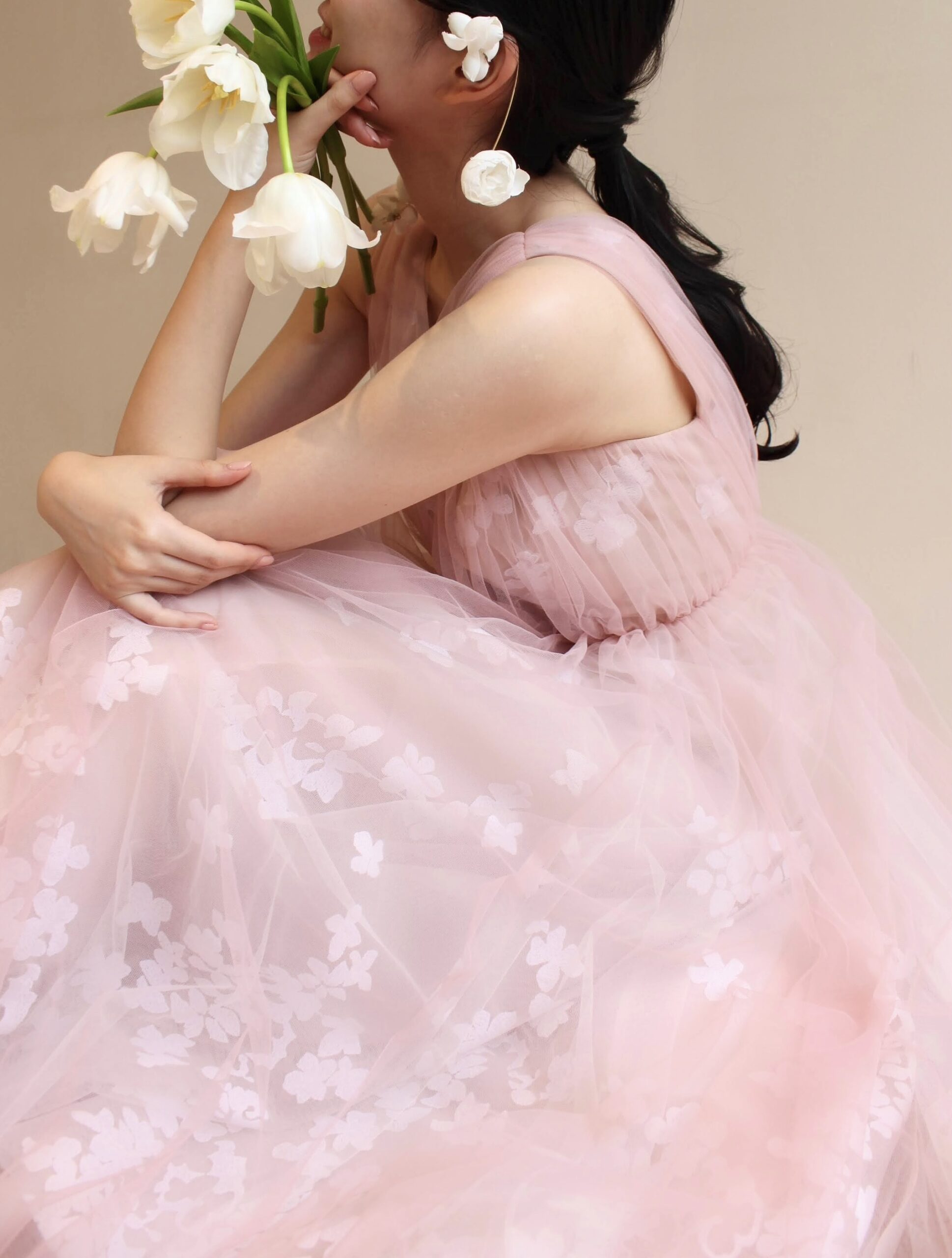 日本の花嫁様に人気のドレスショップザトリートドレッシングのAラインでピンクのカラードレス