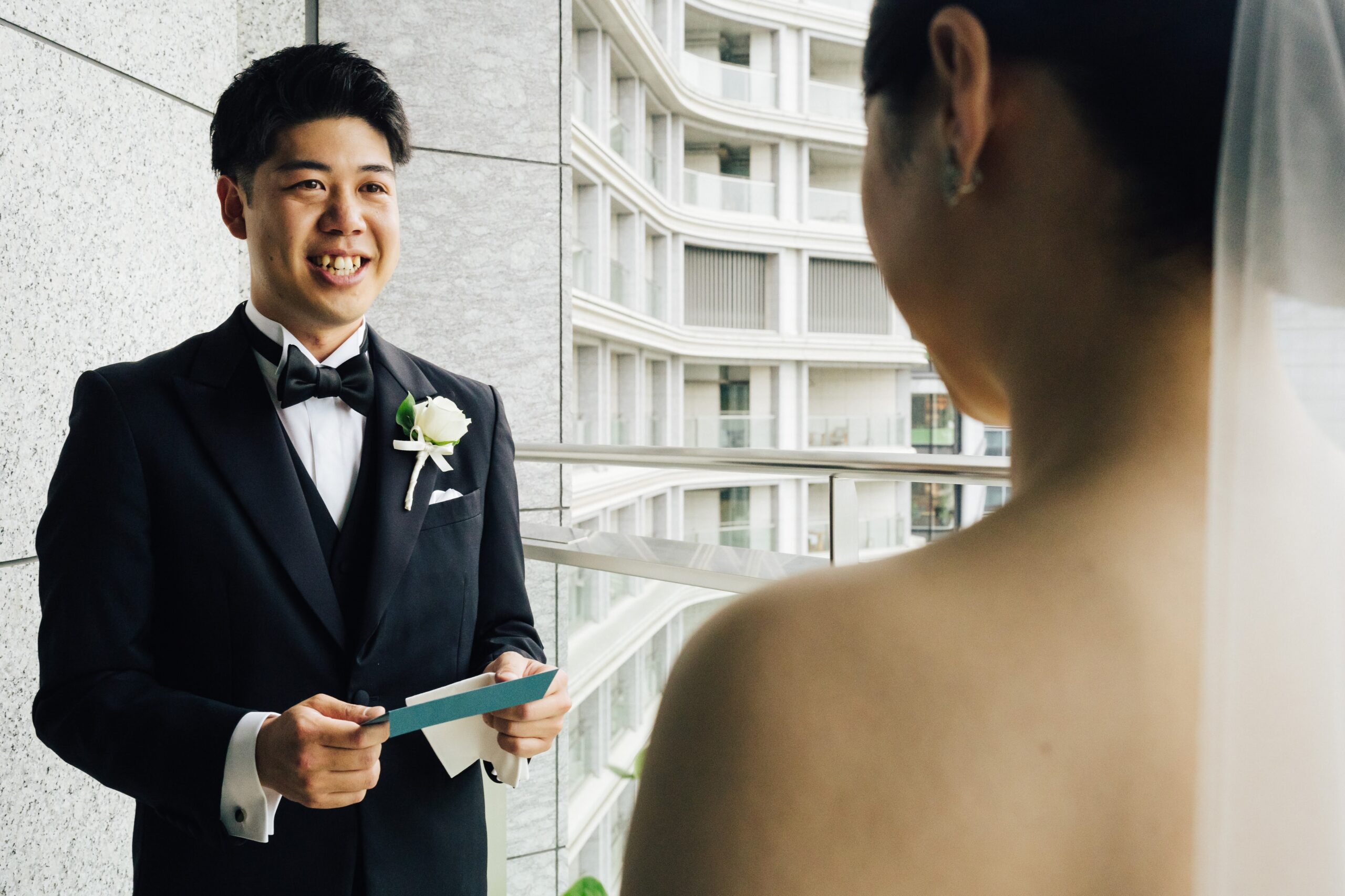 東京で人気の結婚式場、パレスホテル東京の結婚式は客室でファーストミートが可能です