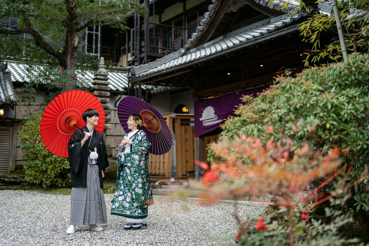 ザ トリートドレッシング大阪店よりご紹介するトリートオリジナル色打掛で過ごす菊水楼でのフォトウエディング