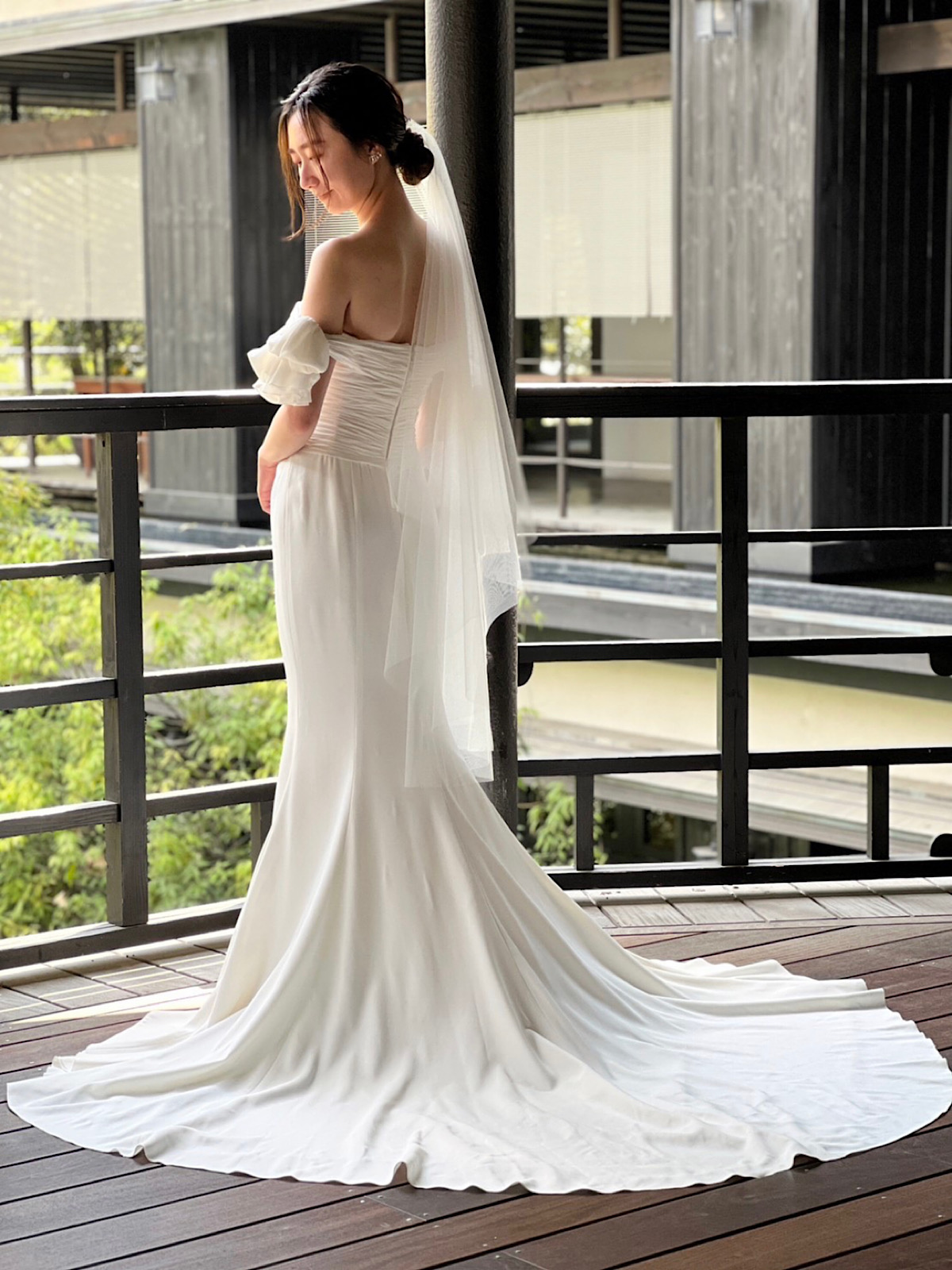 名古屋で人気の結婚式会場、ザ カワブンナゴヤにぴったりのシルエットが美しいマーメイドラインのウェディングドレス