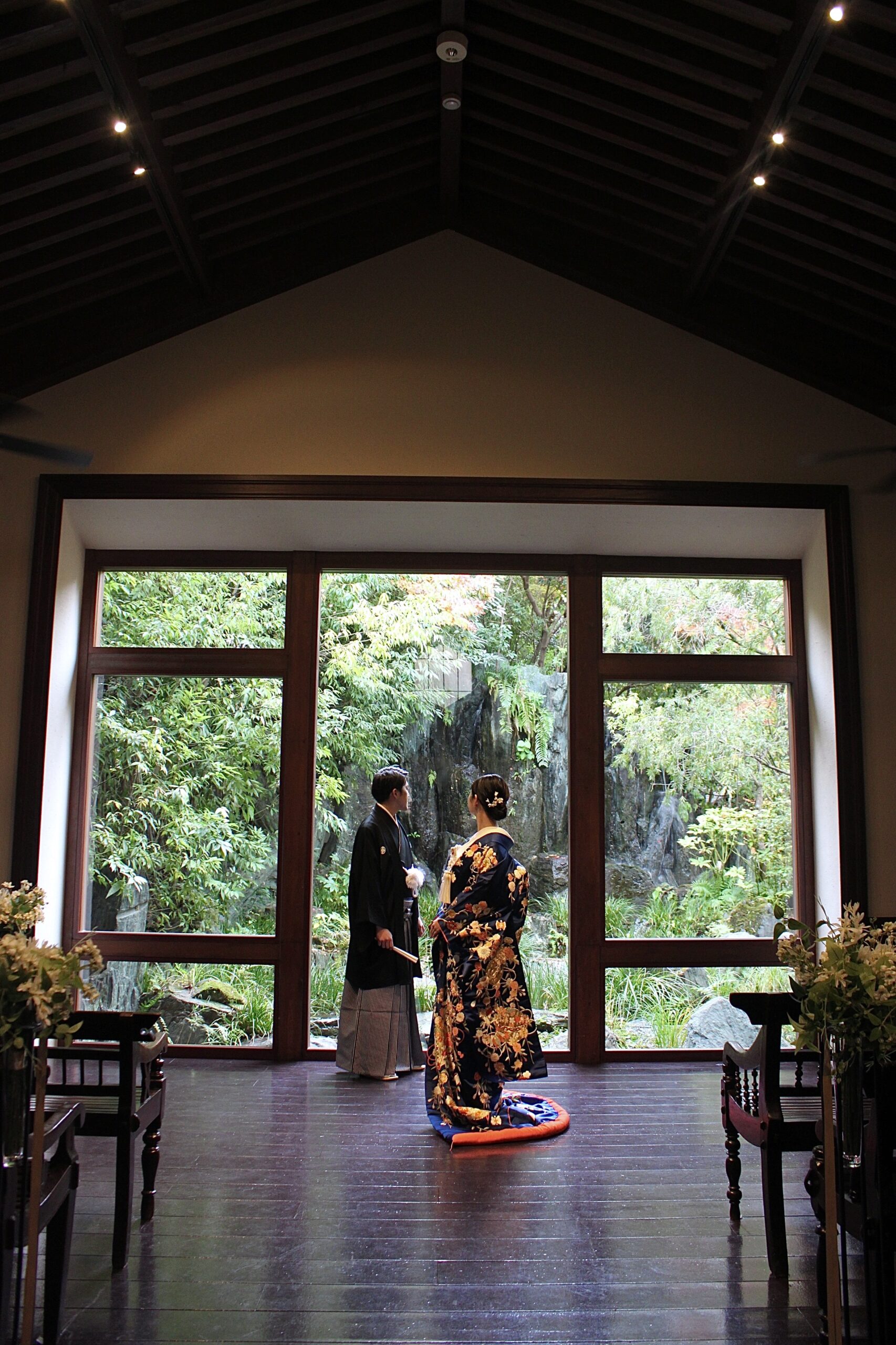 京都エリアの和を感じれる結婚式や前撮りにおすすめ青色の新作色打掛です