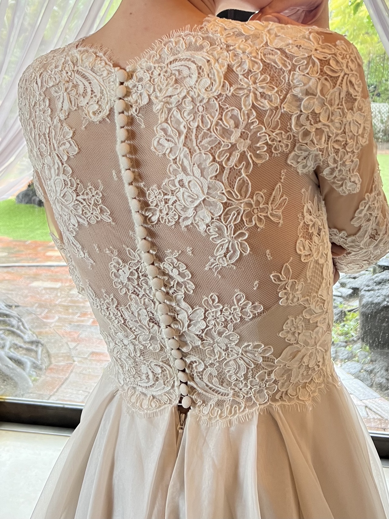 結婚式におすすめしたい Monique Lhuillier BLISS（モニーク ルイリエ  