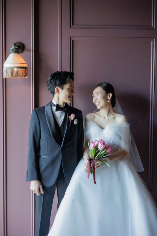 神戸の結婚式におすすめのオリエンタルホテル神戸でお召いただくオスカーデラレンタの上質なウェディングドレス
