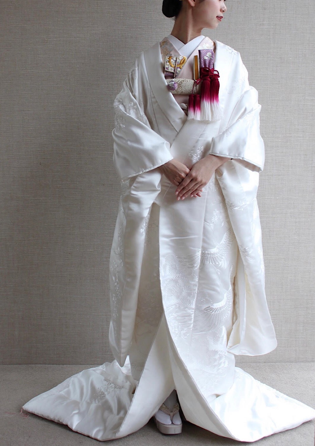 日本の伝統婚礼衣装、白無垢のコーディネート