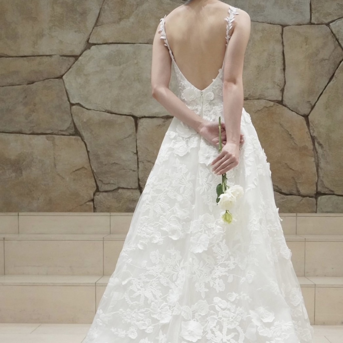 ザ カワブン ナゴヤにおすすめのMonique Lhuillier（モニーク
