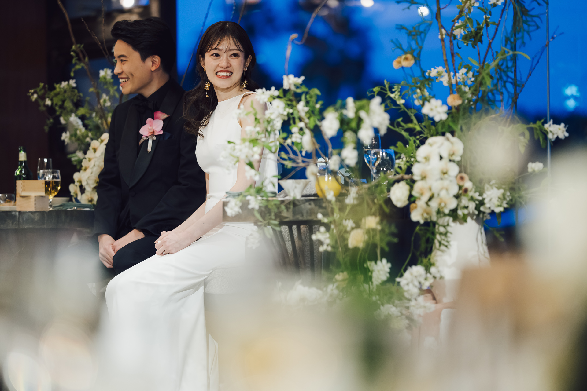シンプルなウェディングドレスだからこそ、ご新婦様の本来もつ美しさが引き立つのです
